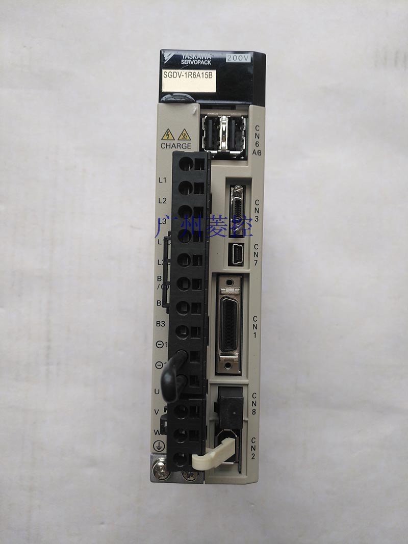 接口：MECHATROLINK-Ⅱ通信指令型（旋转型伺服电机用）
安川SGD7S-5R5A10B202伺服驱动器